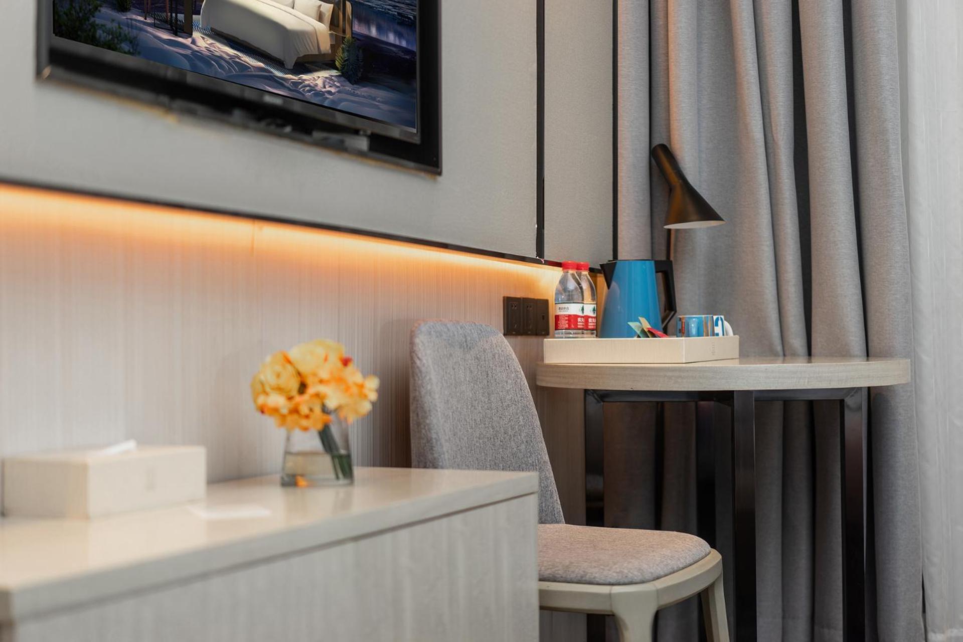 Echarm International Hotel Canton Tower Pazhou Convention And Exhibition Center Lujiang Subway Metro Branch - Free Shuttle Bus To Canton Fair Complex During Canton Fair Period Eksteriør bilde