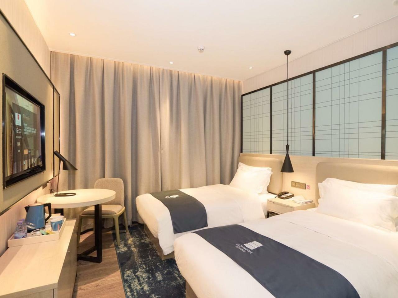 Echarm International Hotel Canton Tower Pazhou Convention And Exhibition Center Lujiang Subway Metro Branch - Free Shuttle Bus To Canton Fair Complex During Canton Fair Period Eksteriør bilde