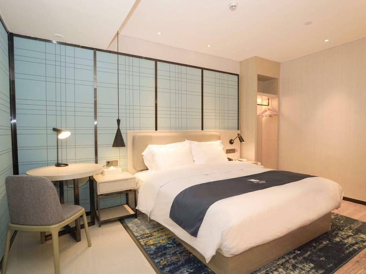 Echarm International Hotel Canton Tower Pazhou Convention And Exhibition Center Lujiang Subway Metro Branch - Free Shuttle Bus To Canton Fair Complex During Canton Fair Period Eksteriør bilde